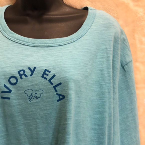 ivory ella Tops - 🎁 NWOT 🐘 IVORY ELLA BLUE RAW HEM CROPPED LONG SLEEVE TSHIRT Womens Plus XXL 2X
